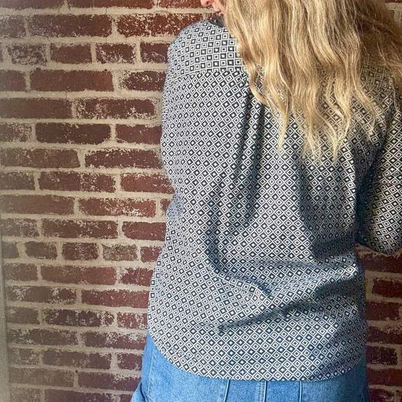 Maison Scotch & Soda Navy Blue cardigan, can be worn as a cardigan or top - Picture 4 of 11